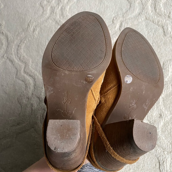 Jessica Simpson Cerrina Ankle Boots - Picture 5 of 13